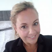 Ella_10