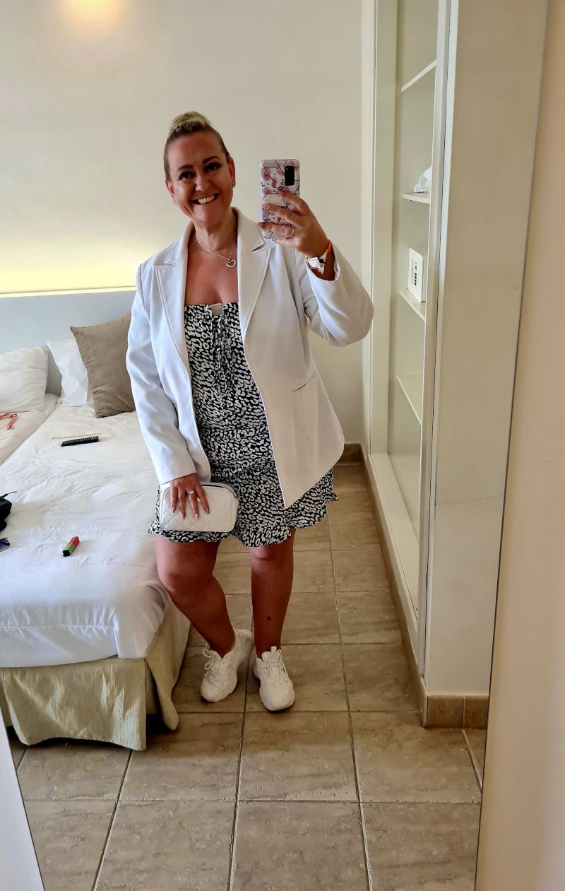 LOUISE43LH