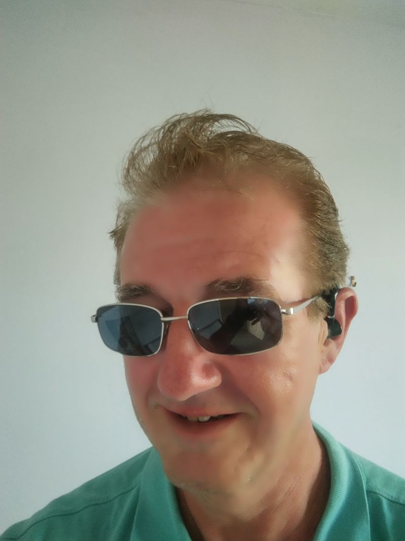 Martin_Laurel