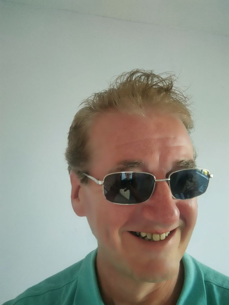 Martin_Laurel